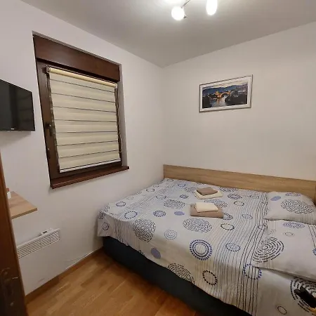 公寓 Apratman & Jelena 兹拉蒂博尔